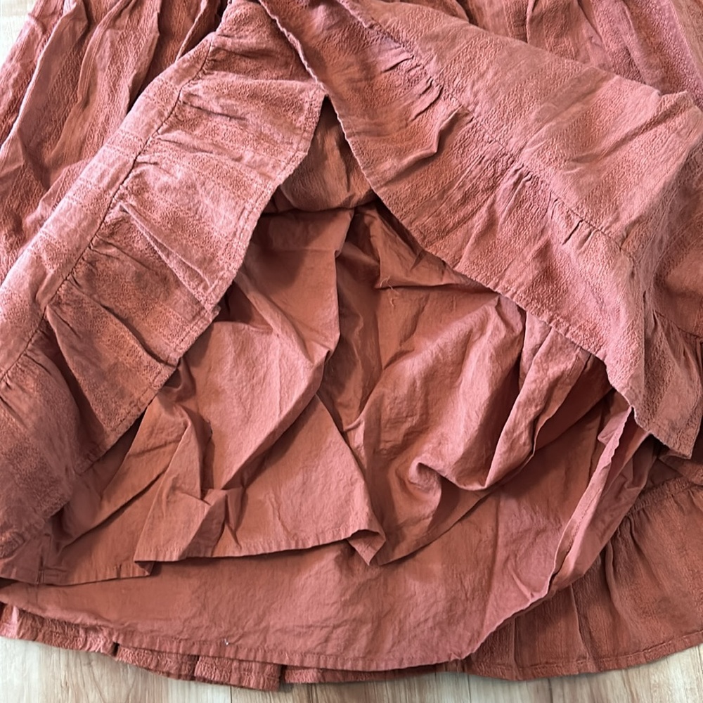 Universal Thread dress - Picture 5 of 8